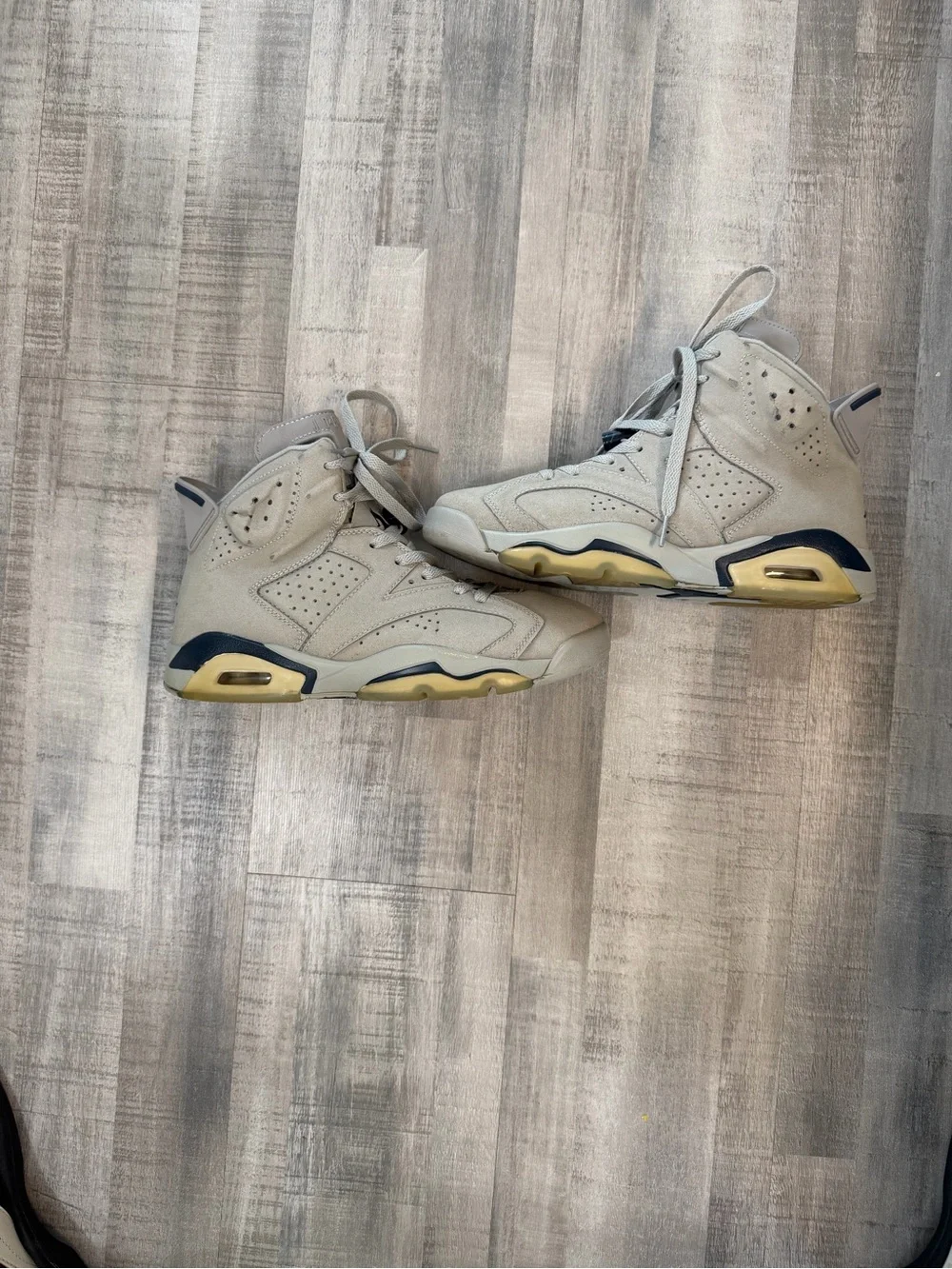 Nike Air Jordan 6 Retro Khaki Navy CT8529-012 Men’s Size 9.5 Suede Sneakers